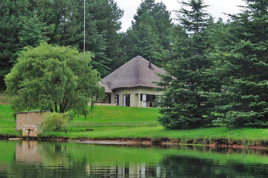 Castleburn Legacy Resort Дракенсберг-Гарден Экстерьер фото