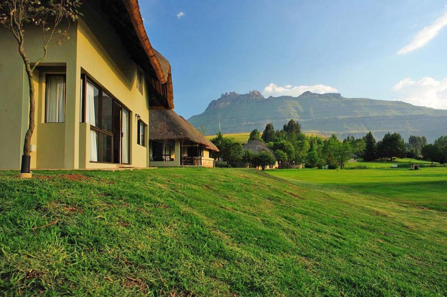 Castleburn Legacy Resort Дракенсберг-Гарден Экстерьер фото